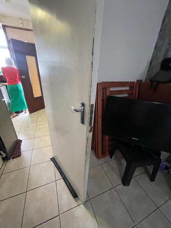 1 Bedroom Property for Sale in Sonstraal Western Cape